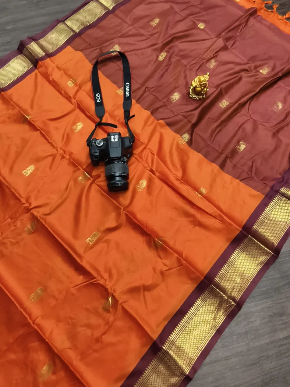 Kalyani Cotton Silk Saree with Contrast Pallu and Rich Zari Border